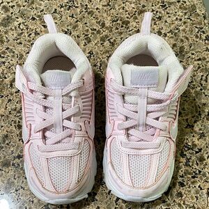Nike Kids Light Pink Sneakers